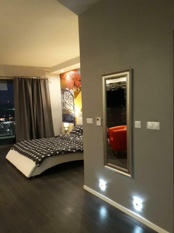 Apartament Onyx 波兹南 外观 照片